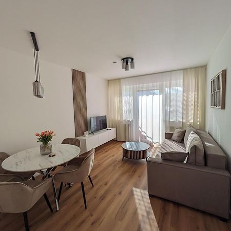 Charmante Ferienwohnung In Villach Buitenkant foto